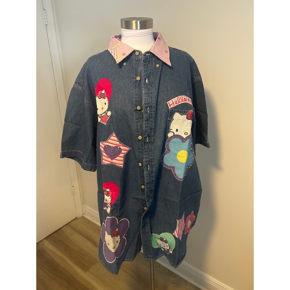 Vintage Basic Editions Hello Kitty Denim Shirt Blue XL Short Sleeve Sanrio Patch